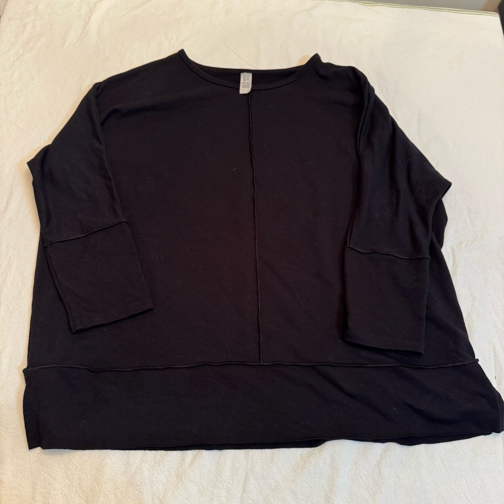 Spanx Black Pullover Top Raw Seam Fleece Crewneck Sweatshirt Dropped Shoulder